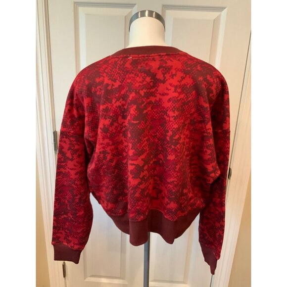 Under Armor Red Rival Fleece Camo Crew Neck Loose Avy Sweatshirt, Size S, NWT! - Picture 7 of 10